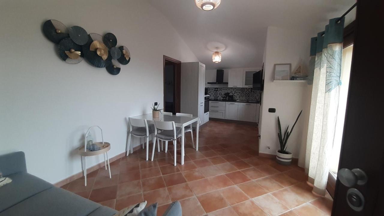Casa Alba Appartement SantʼAntìoco Buitenkant foto